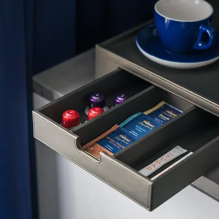 Homaris East Side 3*