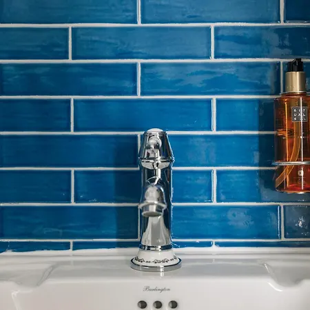 호텔 Homaris East Side 3*