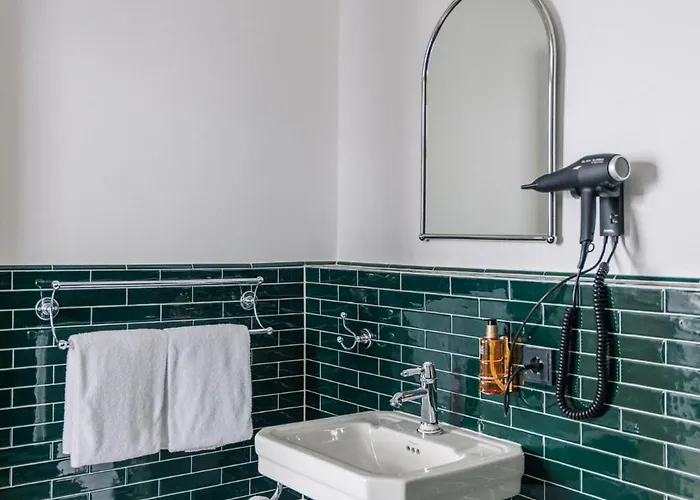 Hotel Homaris East Side - Self-check In 3*