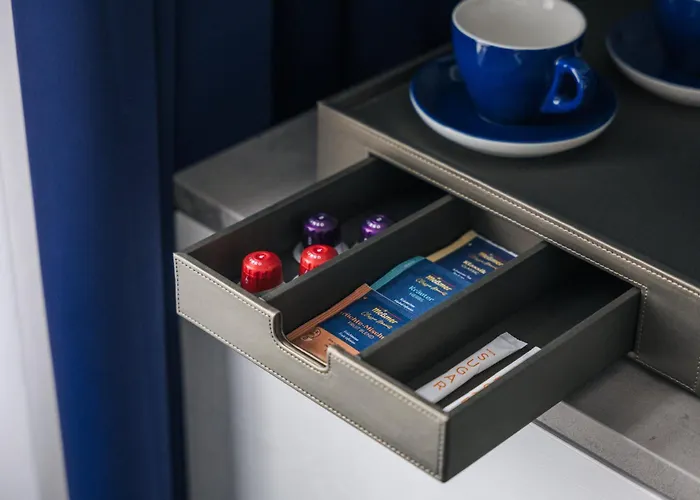 Homaris East Side - Self-check In 3*