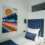 Homaris East Side - Self-check In