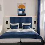 Homaris East Side - Self-check In