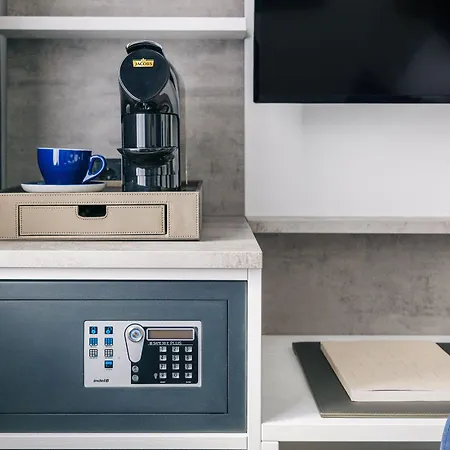 Ξενοδοχείο Homaris East Side 3*