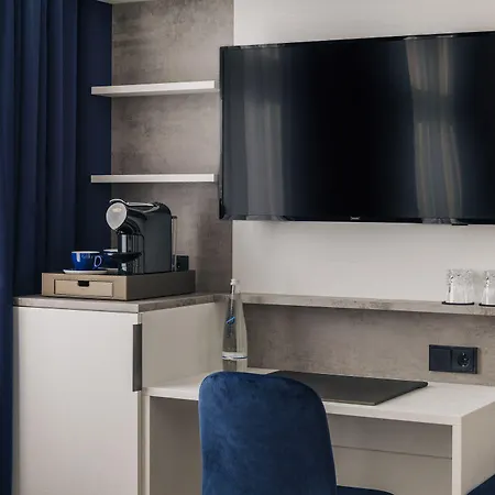 Homaris East Side - Self-check In Отель