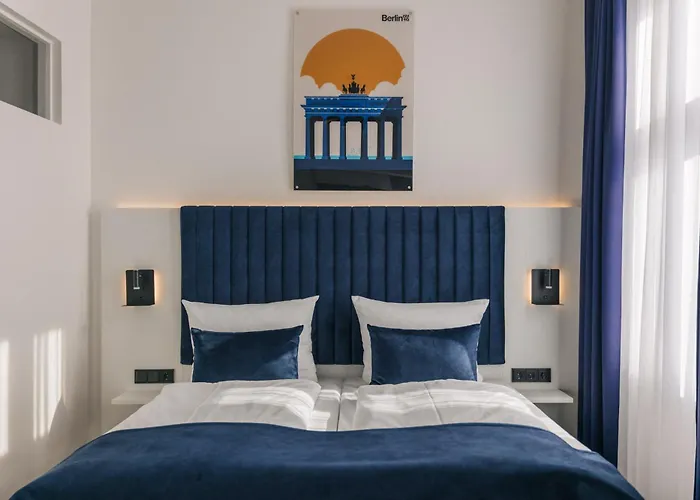 Homaris East Side - Self-check In Hotell