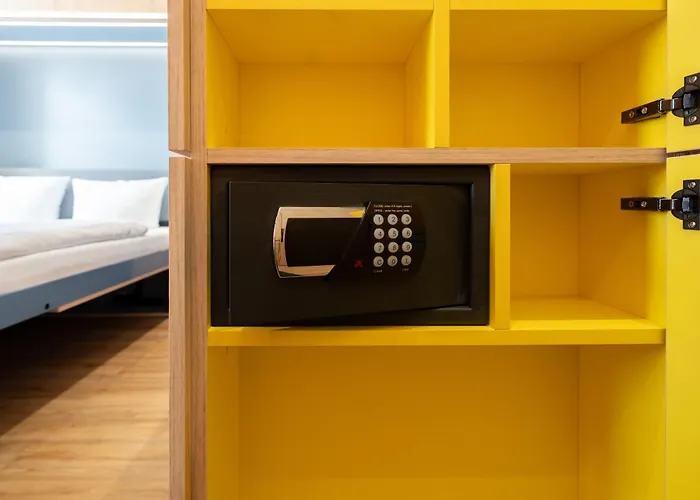 Homaris East Side - Self-check In Hotell Berlin