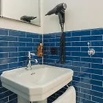 Otel Homaris East Side - Self-check In 3*