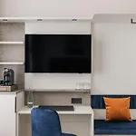 Homaris East Side - Self-check In Otel 3*