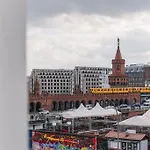 Otel Homaris East Side - Self-check In Berlin