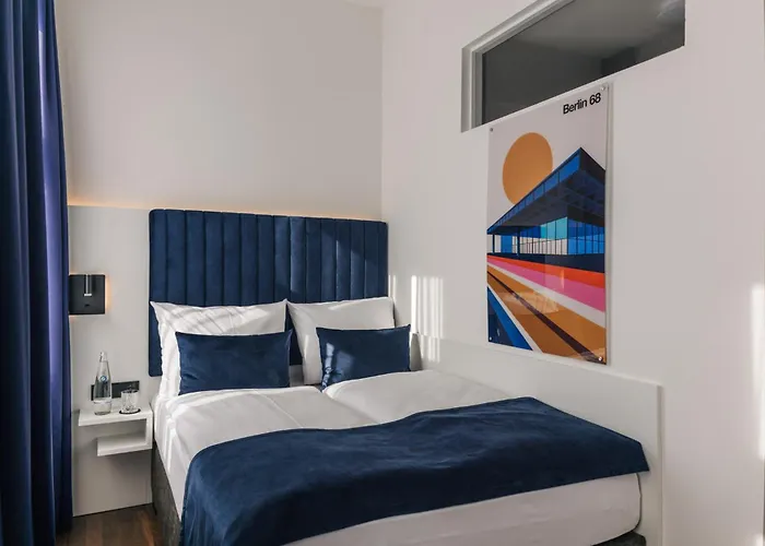 Homaris East Side - Self-check In Hotel 3*