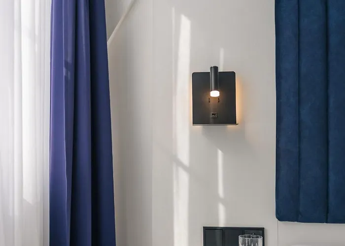 Homaris East Side - Self-check In Hotel 3*